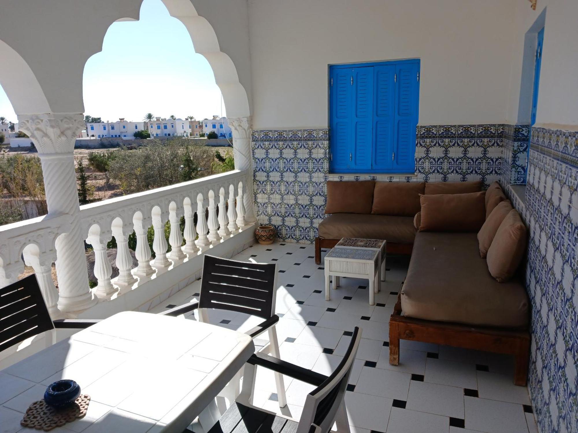 Menzel Churasco Djerba Aghīr Exteriör bild