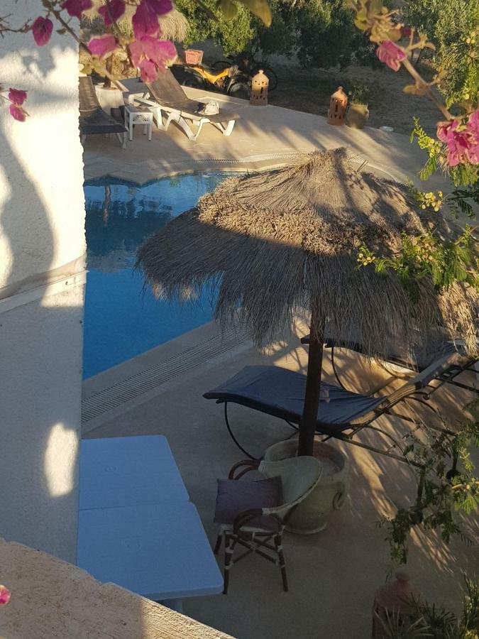 Menzel Churasco Djerba Aghīr Exteriör bild