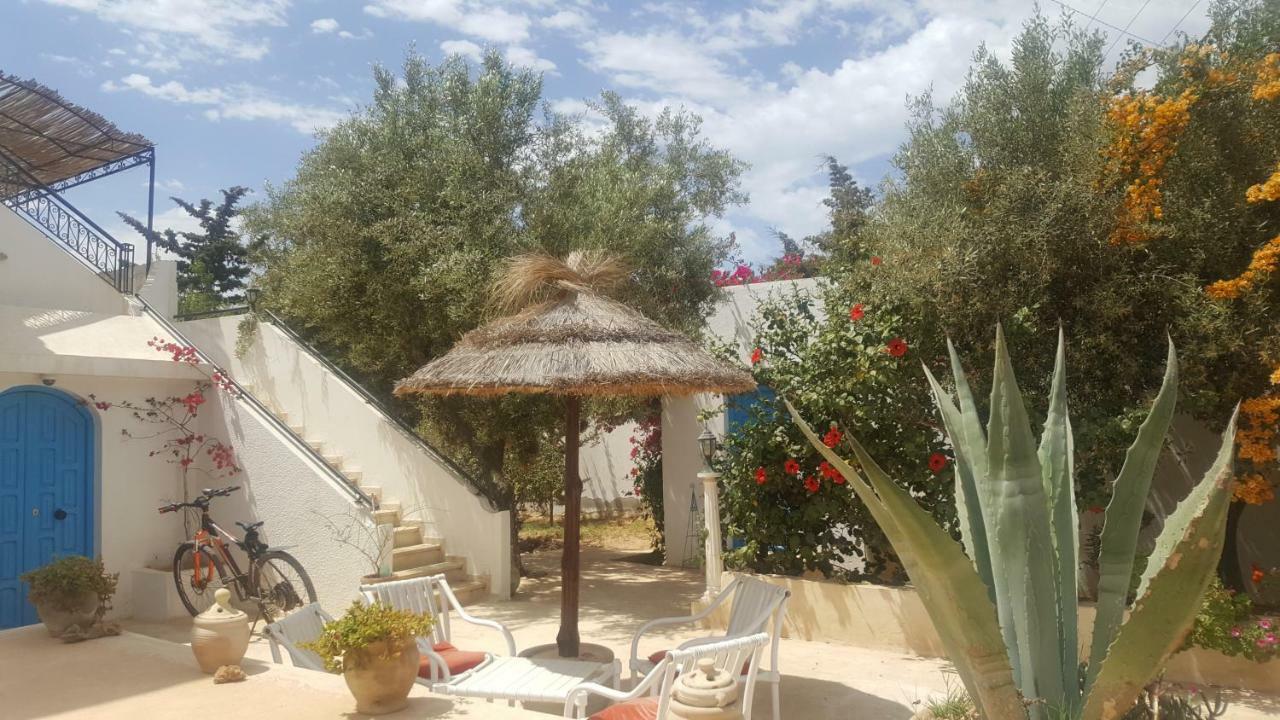 Menzel Churasco Djerba Aghīr Exteriör bild